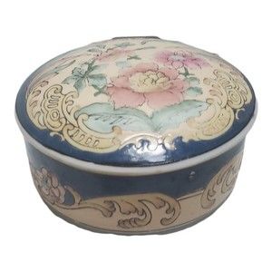 Vintage Toyo Tapestry Chinese Chinoiserie Trinket Box Florals and Ribbons 5"